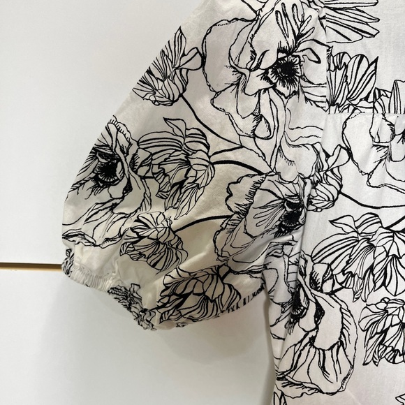 Floral Black and White Dress - Picture 4 of 9